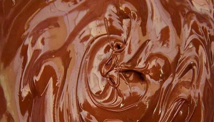 チョコレートで溺死した工場職員