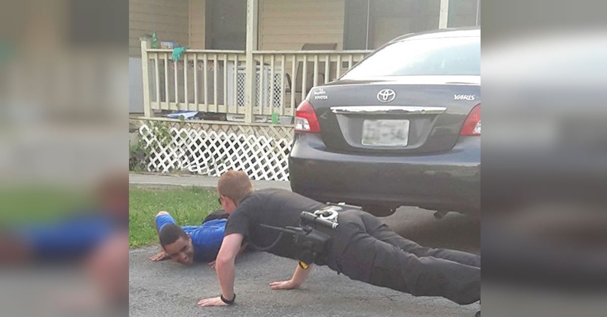 pushup2.jpg?resize=1200,630 - Heartwarming: Sheriff Shows Up To Calm A Young Man With Autism... With Pushups!