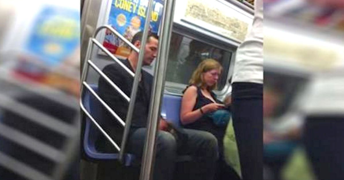 kr.jpg?resize=1200,630 - Watch this Famous Celebrity do Something Sweet for Someone on the Subway