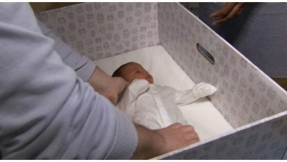 newborn cardboard baby box 4 412x232.jpg?resize=412,232 - First-Time Parents Found Newborn Babies Sleeping In Boxes, Doctors Told Them To Do The Same