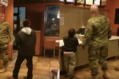 taco bell cover 412x275.jpg?resize=412,275 - Soldier Was Ordering His Meal When Two Young Boys Selling Homemade Desserts Approached Him