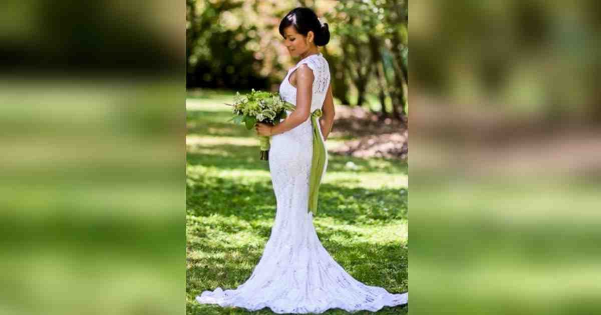 wedding dress crochet.jpg?resize=1200,630 - Hardworking Bride Crocheted Her Own Wedding Dress