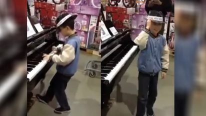 piano in toystore 412x232.jpg?resize=412,232 - Video: Young Boy Delivered Piano Performance Beyond His Years In The Middle Of Toy Store