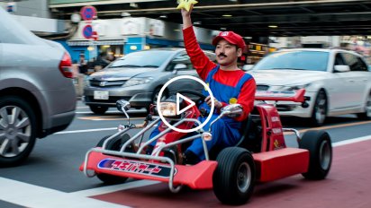 sans titre 2 412x232.png?resize=412,232 - Japon: Mario Kart envahit les rues de Tokyo !