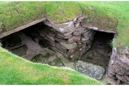 skara brae cover 412x275.jpg?resize=412,275 - After A Terrible Storm, Villagers See A Hidden Place Underground.. When They Go In, They're Stunned!