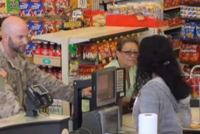 soldier with baby wwyd 412x275.jpg?resize=412,275 - She Overhears Veteran’s Conversation With The Cashier, Then Tells Him To Move Aside