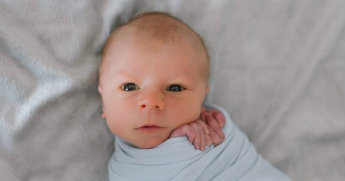 williamfb.jpg?resize=1200,630 - L’histoire touchante du jour : ce bébé n’a qu’une semaine à vivre, ses parents l’immortalisent en photos