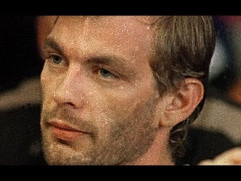 10 personnes qui ont survécu à des situations de films d'horreur hqdefault 300x225 - 10 personnes qui ont survécu à des situations de films d'horreur