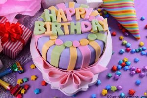 585x390delicious-birthday-cake