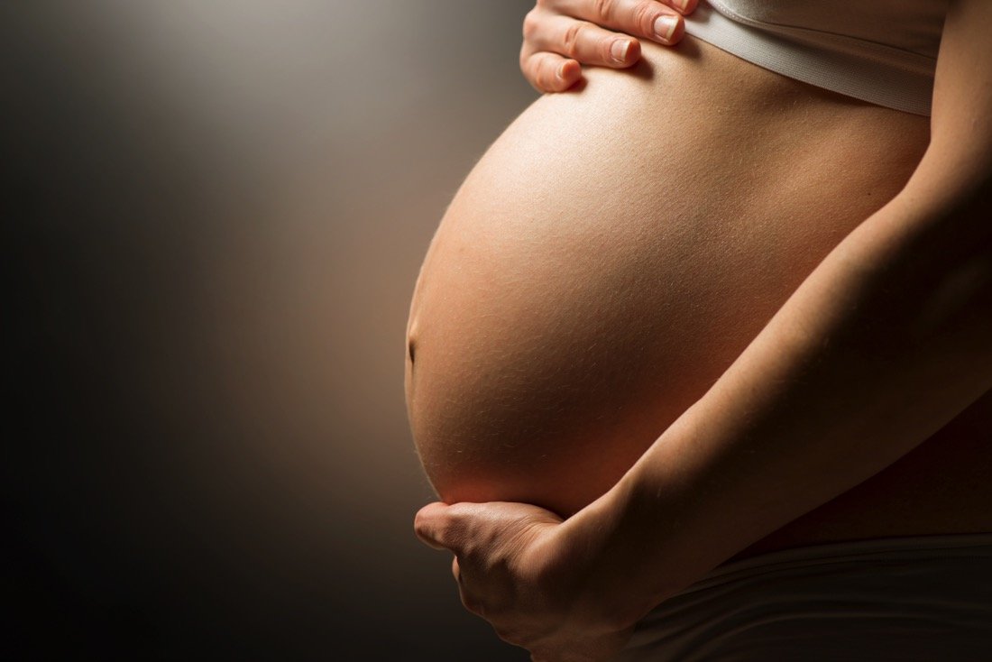 '전 남자친구'가 총 쏴 죽인 임산부 여성, 그녀는 죽기 직전 아이를 출산했다 pregnant baby 1024x683 - '전 남자친구'가 총 쏴 죽인 임산부 여성, 그녀는 죽기 직전 아이를 출산했다