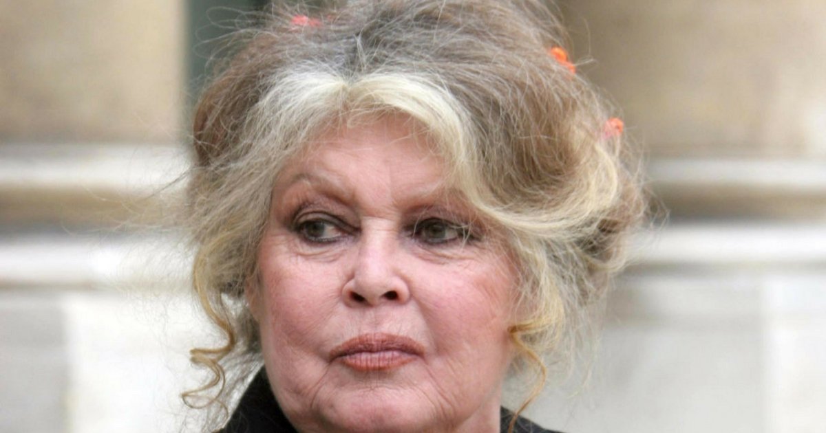 Les Célébrités qui ont le moins bien vieilli sans titre 5.jpg?resize=1200,630 - Les Célébrités qui ont le moins bien vieilli