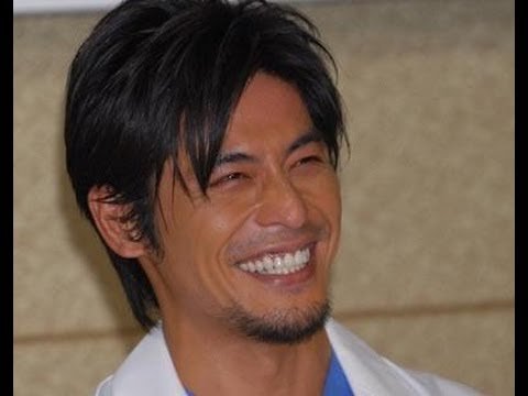 坂口憲二は復帰可能 激痛難病の真相と近況 Hachibachi 坂口憲二は復帰可能 激痛難病の真相と近況 Hachibachi