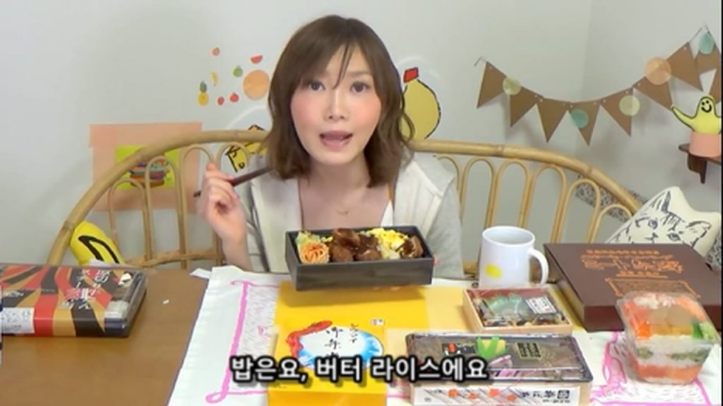 %e3%80%90mukbang%e3%80%91-the-top-10-ekiben-lunch-boxes-from-tokyo-station-142-dollars-in-total-cc-available-mp4_20170928_101722-632