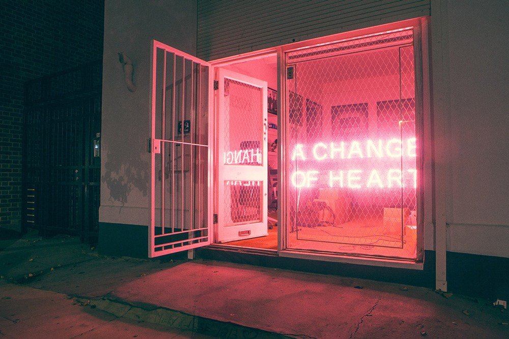 the-1975-neon-signs-photography-by-david-drake-13