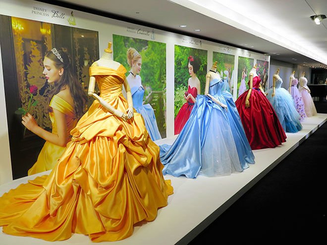 41 3.jpg?resize=412,275 - A belíssima coleção de vestidos de noiva que foi inspirada nas princesas da Disney