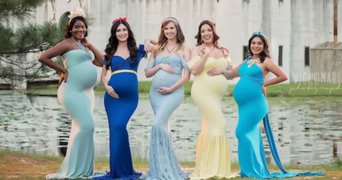 pregnant princesses 1 1.jpg?resize=1200,630 - Mamães posam para fotos super especiais em um palácio extraordinário. Confira o resultado!