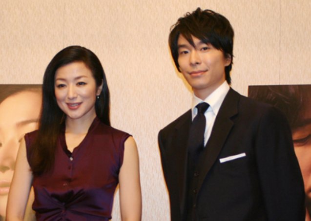 20180107034107.png?resize=1200,630 - 長谷川博己と鈴木京香が結婚しない理由は…埋まらない「格差」にアリ？！