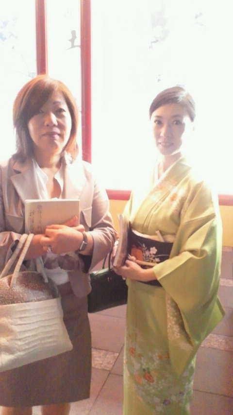 高井麻巳子さんの現在は Hachibachi 高井麻巳子さんの現在は Hachibachi