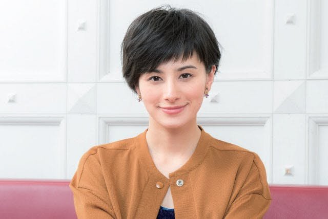 ショートヘアの似合うホラン千秋 流出した水着画像とは Hachibachi ショートヘアの似合うホラン千秋 流出した水着画像とは Hachibachi