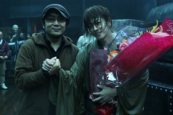 意外なところで明らかに 実写映画 るろうに剣心 続編情報は Hachibachi 意外なところで明らかに 実写映画 るろうに剣心 続編情報は Hachibachi