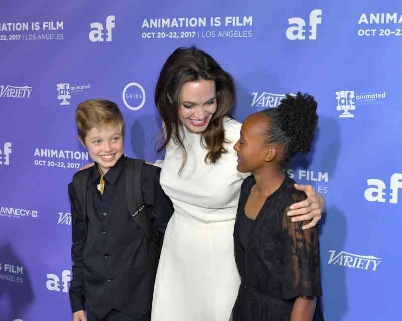 _angelina-jolie-her-daughters-red-carpet-2017