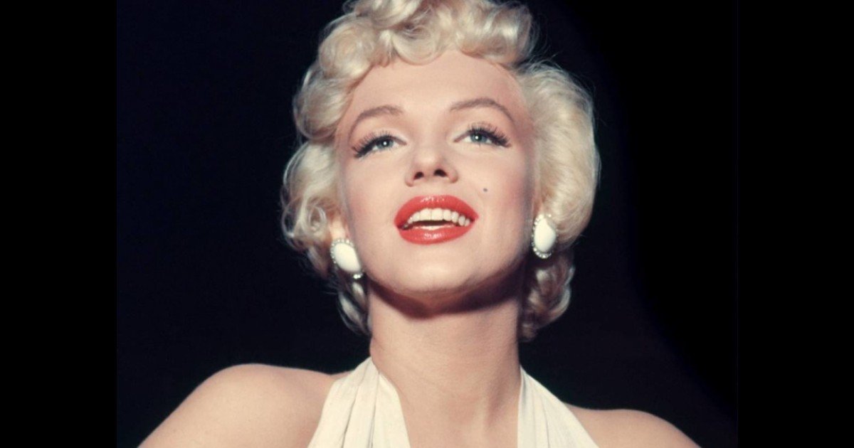 e18486e185aee1848ce185a6 2020 10 12t014402 116 2.jpg?resize=412,275 - Unpublished Photos Of Marilyn Monroe Were Finally Shared All Over The Web