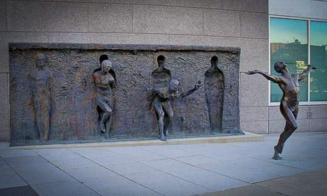 freedom-sculpture-1