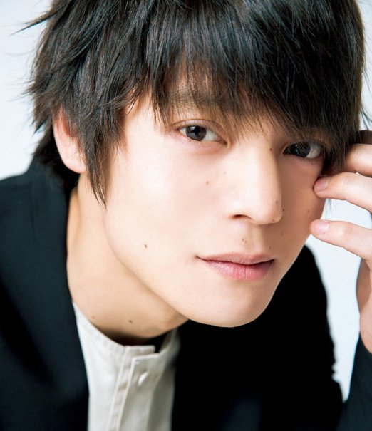 窪田正孝の人柄は 実はマッチョな身体の持ち主 デビューから現在までの活動 恋愛事情まで徹底解説 Hachibachi 窪田正孝の人柄は 実はマッチョな身体の持ち主 デビューから現在までの活動 恋愛事情まで徹底解説 Hachibachi