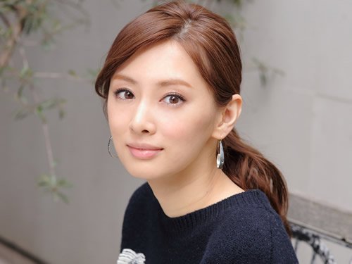 憧れの顔になれる 北川景子風ものまねメイクのコツをご紹介 Hachibachi 憧れの顔になれる 北川景子風ものまねメイクのコツをご紹介 Hachibachi