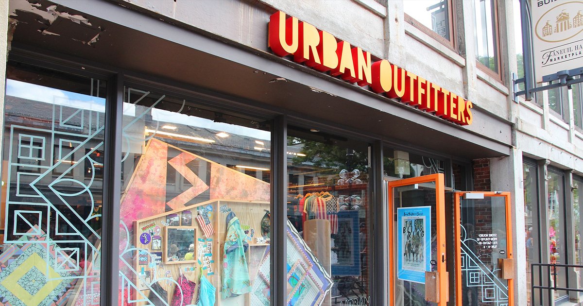 mainphoto urbanoutfitters.jpeg?resize=1200,630 - Urban Outfitters ouvre sa première boutique à Paris