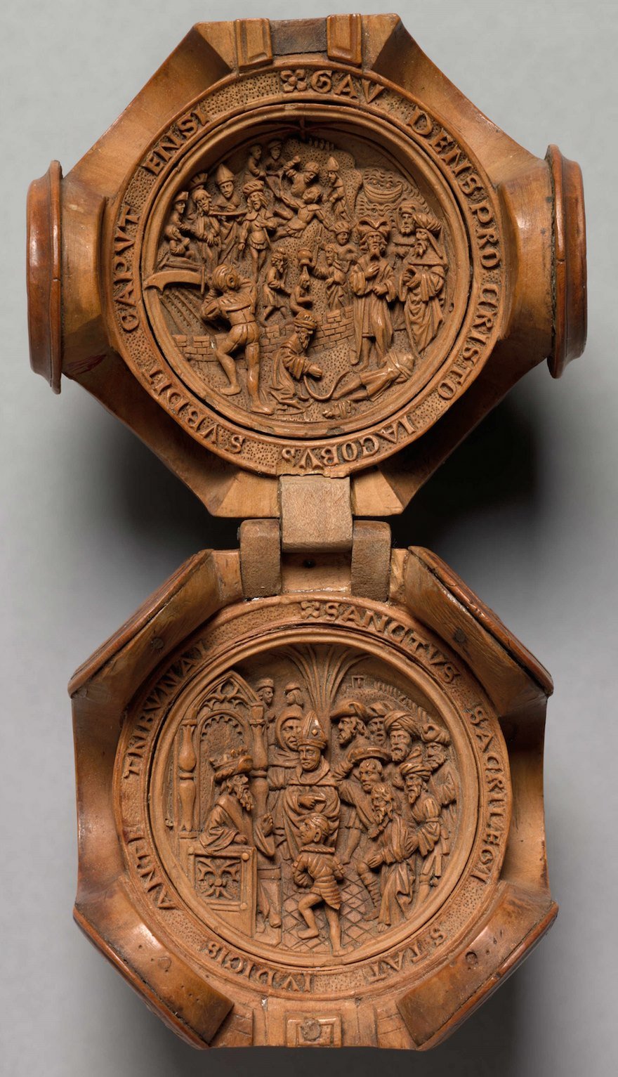 miniature-boxwood-carvings-16th-century-7