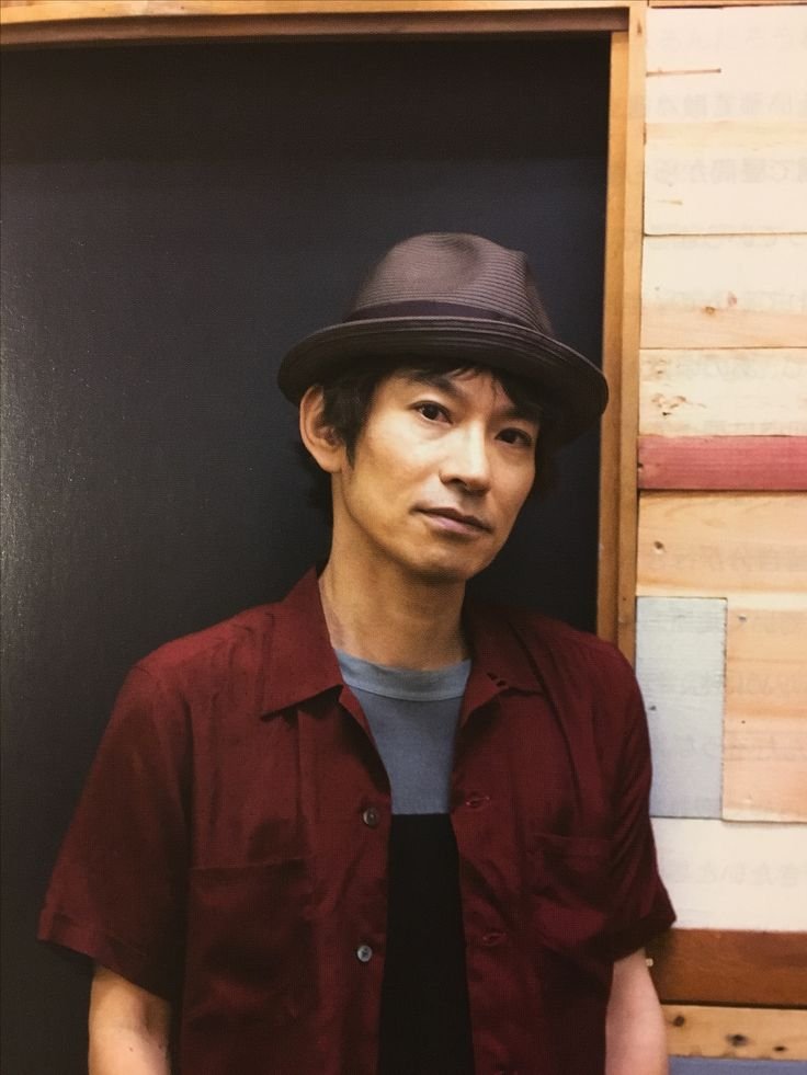 カラオケで盛り上がる面白い曲・ネタ曲20 ...