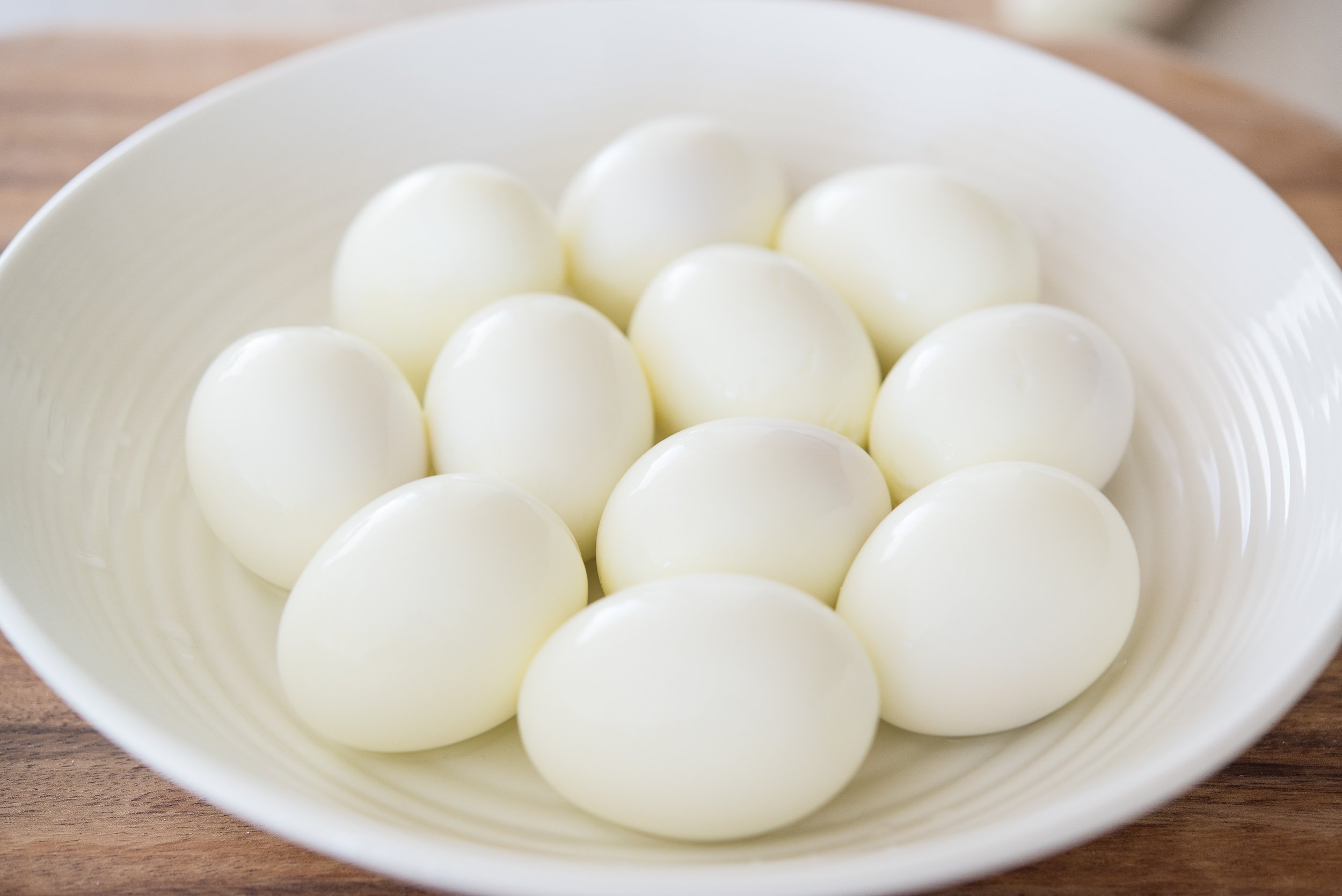perfect-easy-to-peel-hard-boiled-eggs-08