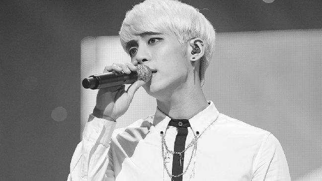20171219022644 0 1.jpg?fit=648%2C365&ssl=1&strip=all - 「你幸福嗎？」SHINee鐘鉉生前訪問：現在開始必須要幸福 (影片)