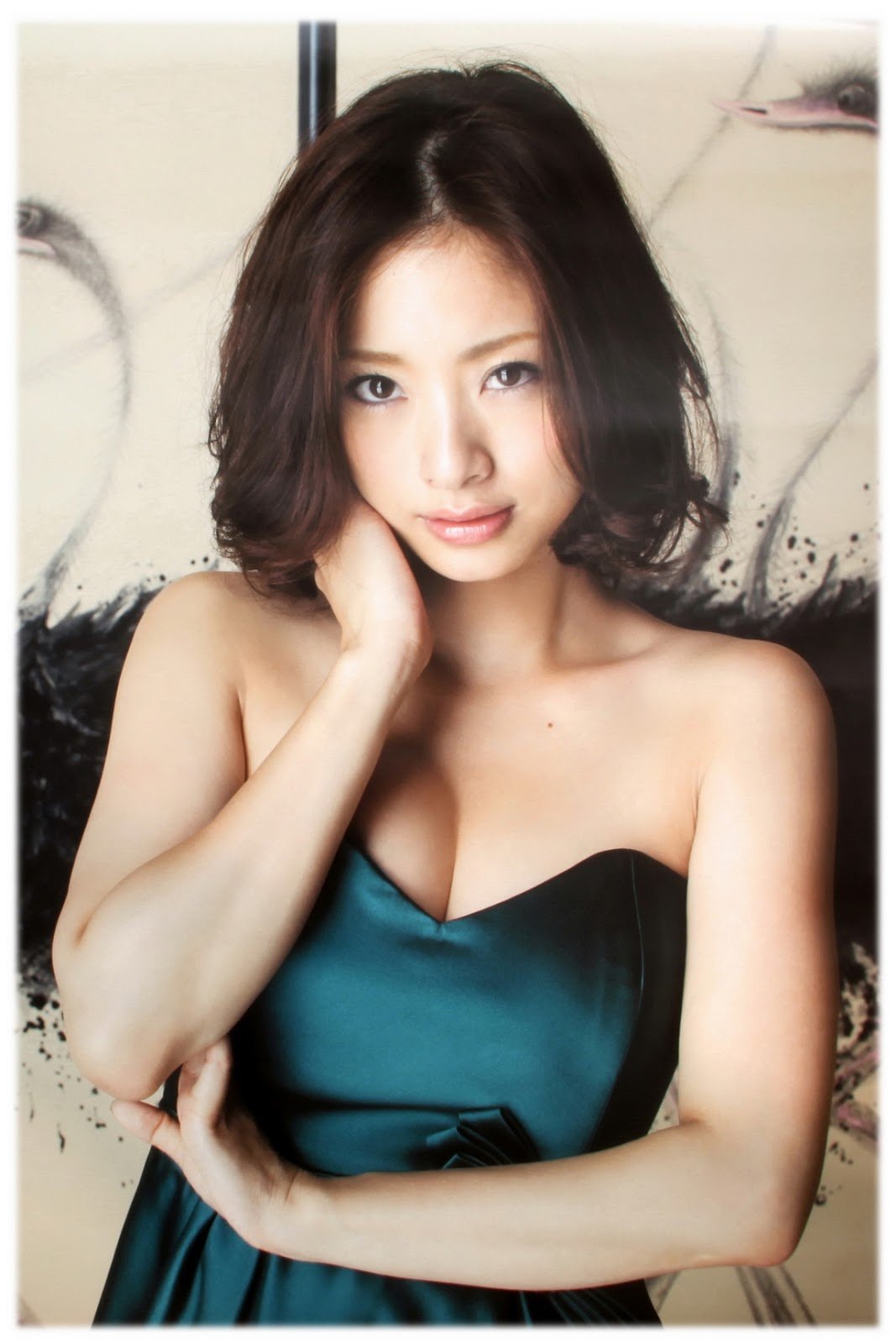 上戸彩はかなりの巨乳だった 気になるスリーサイズも公開 噂では離婚の危機 Hachibachi 上戸彩はかなりの巨乳だった 気になるスリーサイズも公開 噂では離婚の危機 Hachibachi