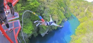 バンジージャンプの事故原因は 安全性は大丈夫 Hachibachi