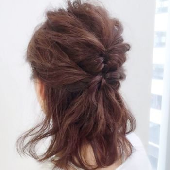 お呼ばれ ヘアアレンジ