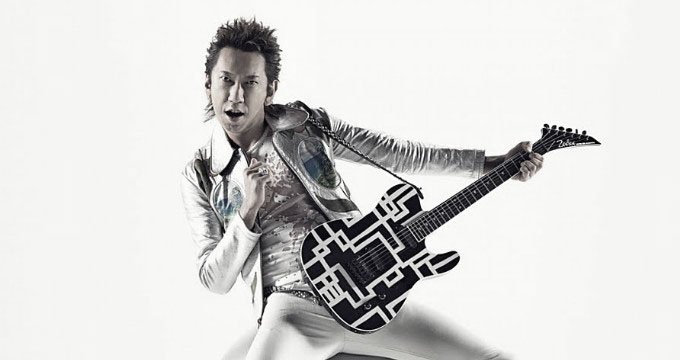 布袋寅泰さんのギターが世界を駆け巡っています Hachibachi 布袋寅泰さんのギターが世界を駆け巡っています Hachibachi