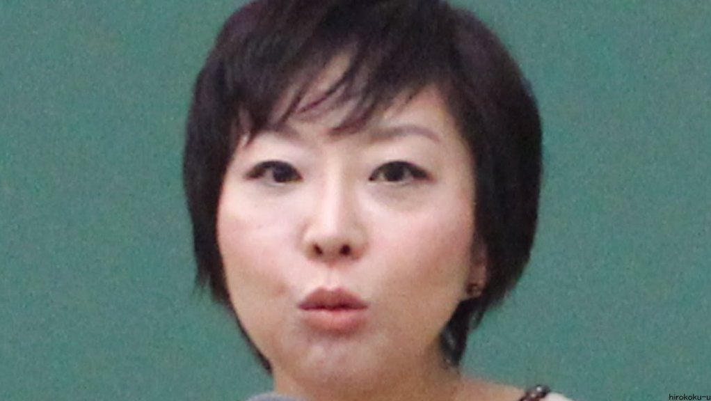 img 5a2e478bca4c2.png?resize=412,232 - 室井佑月、革新寄りな政治信条が故に起きた炎上まとめ