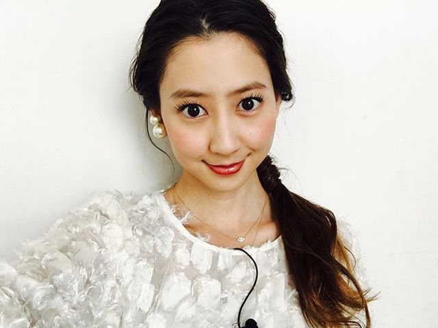 河北麻友子の脚が細過ぎると話題に 拒食症のせい Hachibachi 河北麻友子の脚が細過ぎると話題に 拒食症のせい Hachibachi