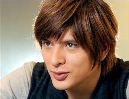 イケメン俳優の城田優には彼女がいる 歴代彼女と今の彼女の噂を解説 Hachibachi イケメン俳優の城田優には彼女がいる 歴代彼女と今の彼女の噂を解説 Hachibachi