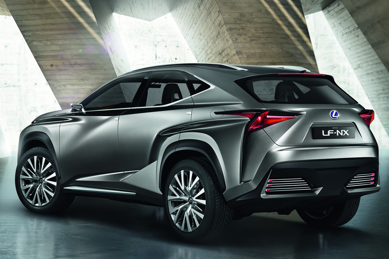 lexus lf nx.jpg?resize=1200,630 - 買うならどの車種が良い？「レクサスnx」の知識