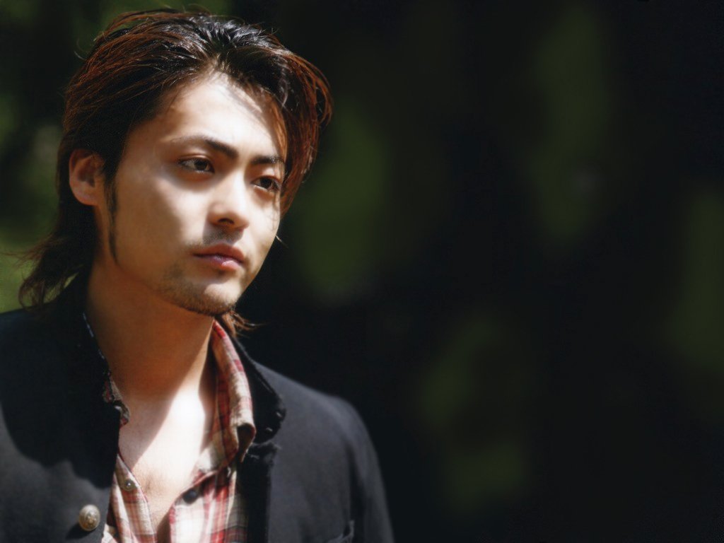 学ラン姿がかっこいい山田孝之 あげてけ 学ラン姿がかっこいい山田孝之 あげてけ