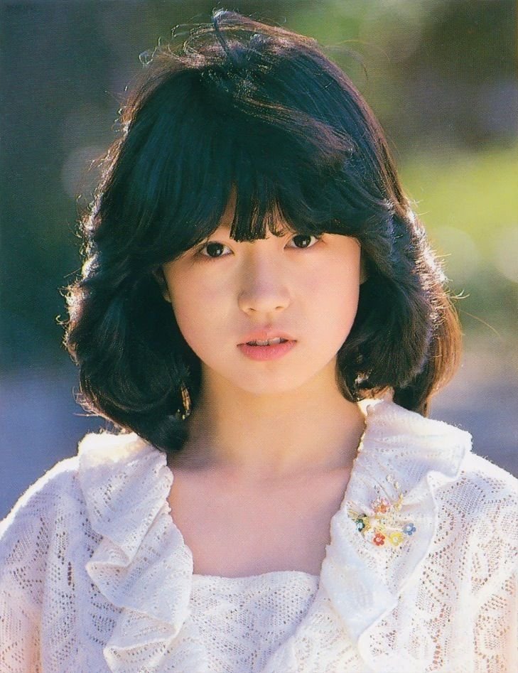 80年代といえば 中森明菜の全盛期はどのくらい収入があった Hachibachi 80年代といえば 中森明菜の全盛期はどのくらい収入があった Hachibachi