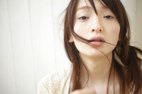 美人過ぎる佐藤かよ その経歴と人物に迫る Hachibachi 美人過ぎる佐藤かよ その経歴と人物に迫る Hachibachi