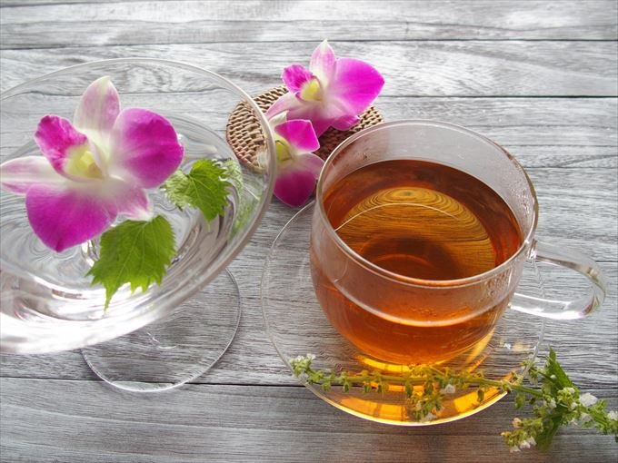 水 お茶