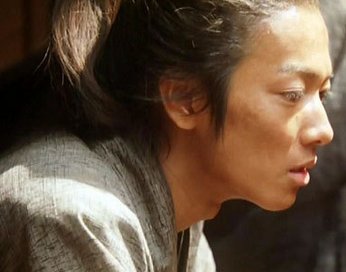 佐藤健が演じる岡田以蔵がハマり役すぎる Hachibachi 佐藤健が演じる岡田以蔵がハマり役すぎる Hachibachi