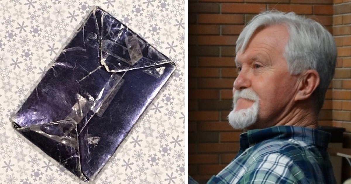 6hu.jpg?resize=412,232 - A Man Who Refused To Unwrap Christmas Gift That He Got From His Ex-Girlfriend 48 Years Ago
