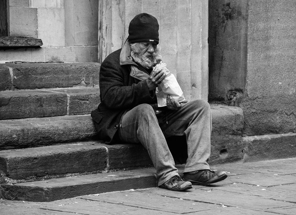 노숙자, 남자, 빈곤, 불 쌍 한, 사람, 거리, 사회, 남성, 불경기, 도움, 슬픔, 슬픈
