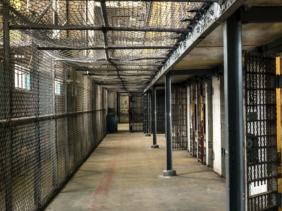 감옥, 세포, 수감, 감옥 날개, 넓이, 철 문, 높은 보안 감옥, 웨스트 버지니아 주 교도소